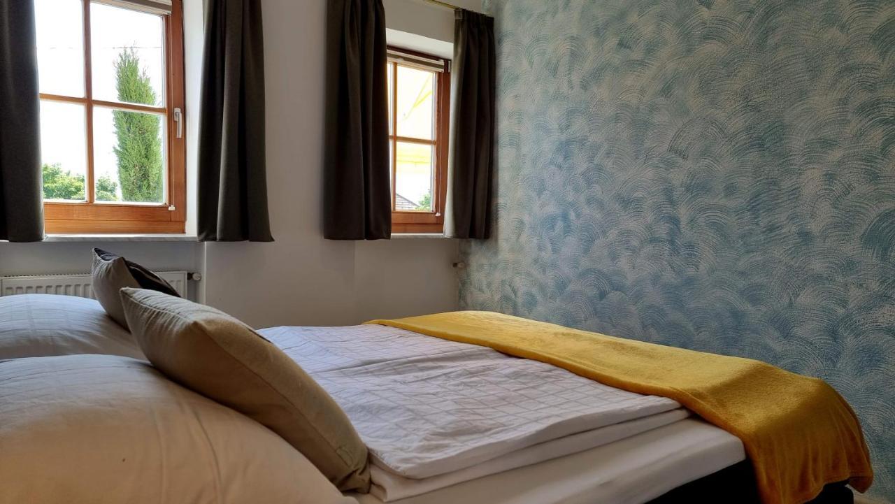 Boutique Appartamento Bacchus Marlengo Bagian luar foto